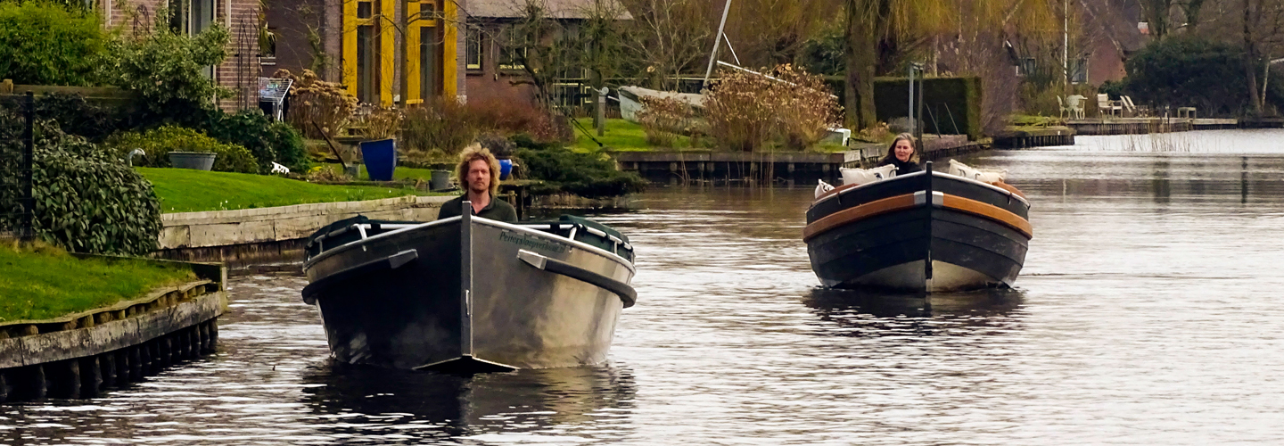 Emotion sloep en Pettersloep aan het varen